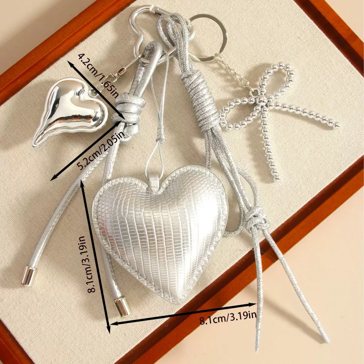 Silver Heart & Bow Bag Charm Keychain🩶