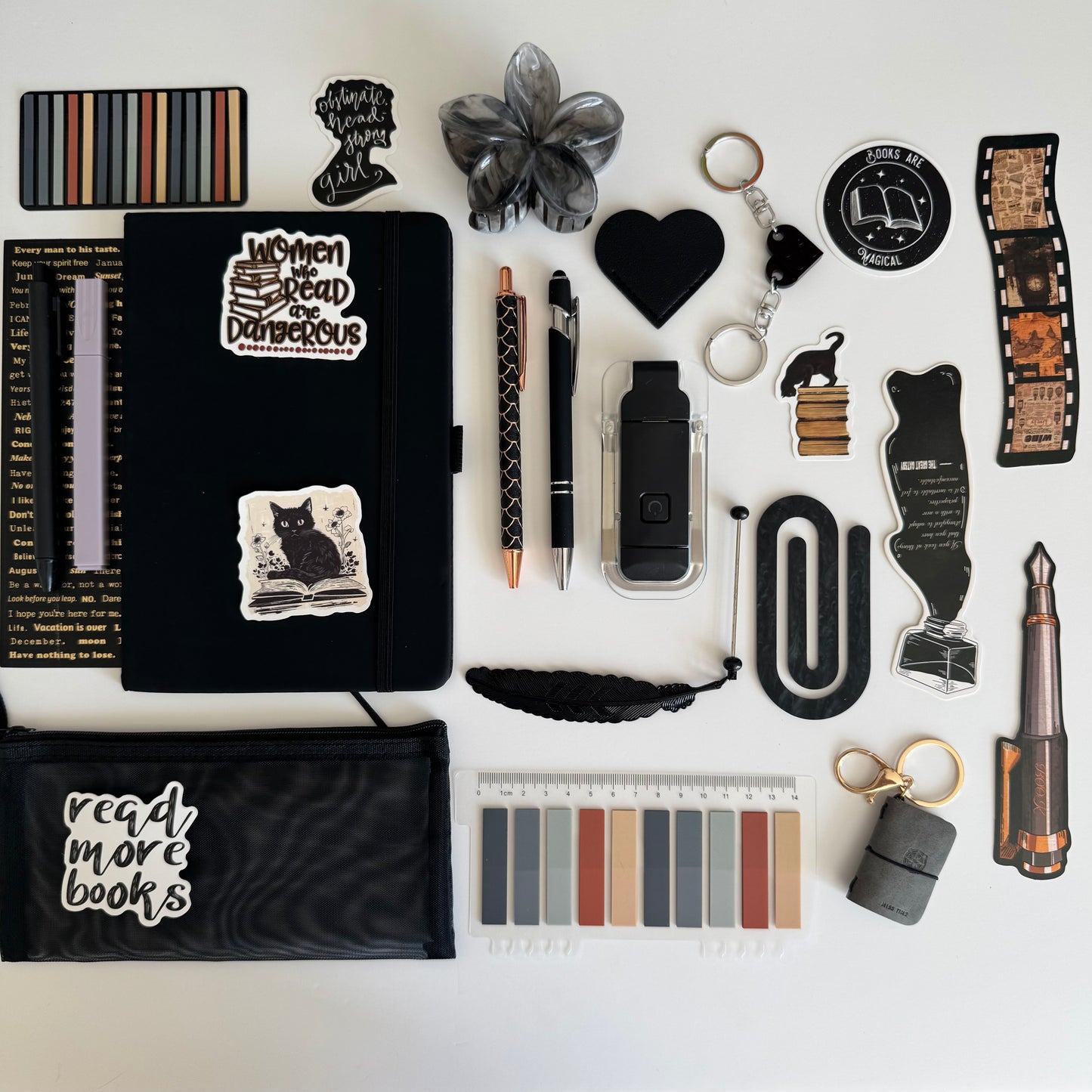 Bookish Bundle đź–¤Midnight